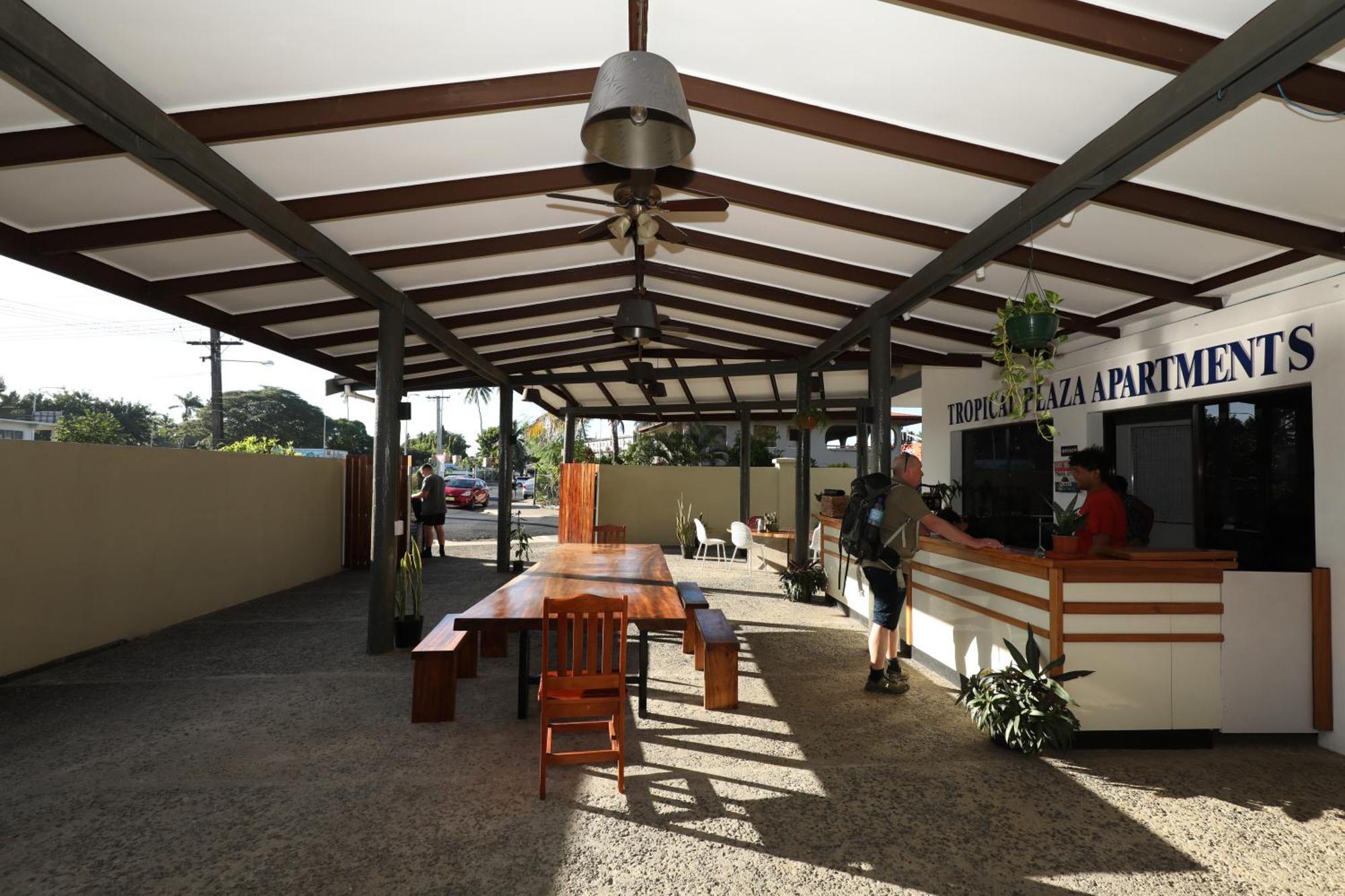 Tropical Plaza Apt 楠迪 外观 照片